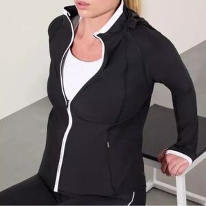 Athleta Interval Tipped 2024 Black White Zip Up Athletic Jacket Size XL
